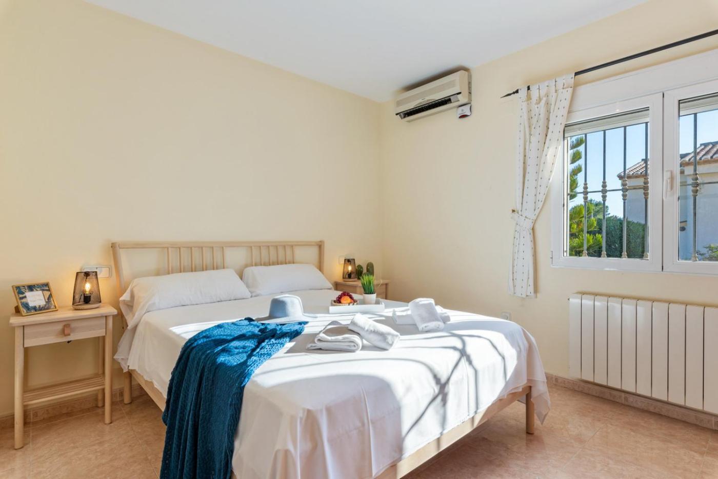 Villa Comodo - Plusholidays Калпе Екстериор снимка